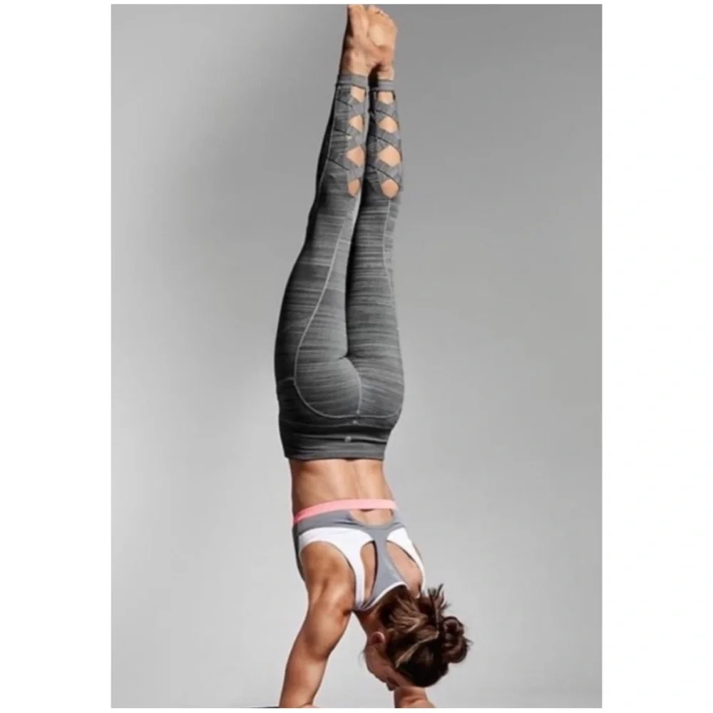 •ATHLETA•‎ Gray Chatarunga High Rise Criss Cross Leggings Yoga Size XS